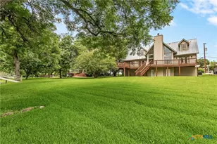340 Rio Dr, New Braunfels, TX 78130 - Photo 33
