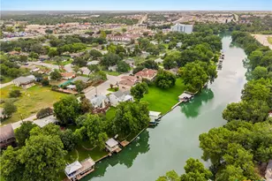 340 Rio Dr, New Braunfels, TX 78130 - Photo 39
