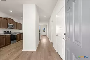 502 University Ave, Troy, TX 76579 - Photo 3