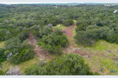 2090 Wegner Road, New Braunfels, TX 78132 - Photo 11
