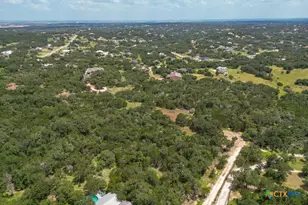 2090 Wegner Rd, New Braunfels, TX 78132 - Photo 25