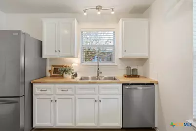 4611 Stonehaven Drive, Temple, TX 76502 - Photo 9