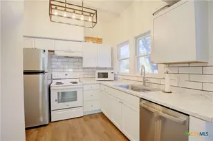 1202 S 37th St, Temple, TX 76504 - Photo 11