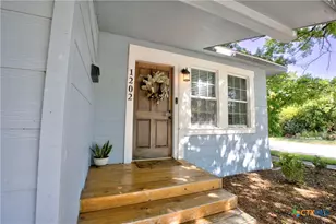 1202 S 37th St, Temple, TX 76504 - Photo 3