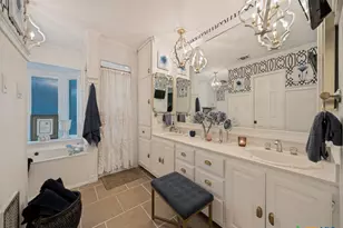 1933 Squire Circle, New Braunfels, TX 78130 - Photo 17