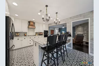 1933 Squire Circle, New Braunfels, TX 78130 - Photo 11
