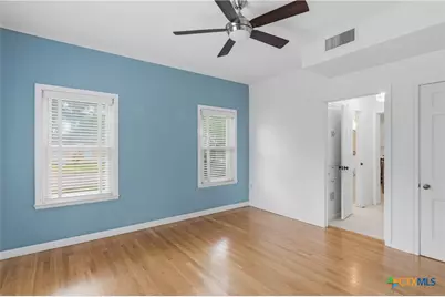 952 Bismark Street, Seguin, TX 78155 - Photo 19