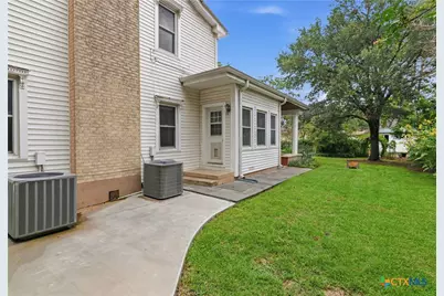 952 Bismark Street, Seguin, TX 78155 - Photo 29