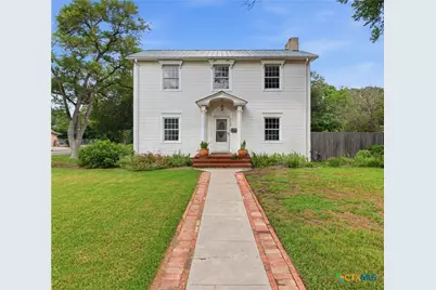952 Bismark Street, Seguin, TX 78155 - Photo 3