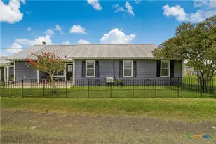 1363 Old Goliad Rd, Victoria, TX 77905 - Photo 3