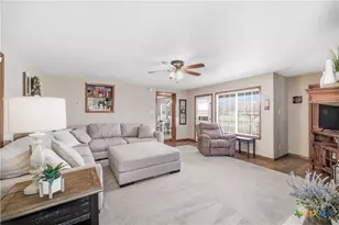 1363 Old Goliad Rd, Victoria, TX 77905 - Photo 5