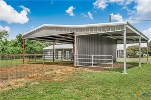 1363 Old Goliad Rd, Victoria, TX 77905 - Photo 23