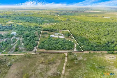 1455 Rainbow Road, Cuero, TX 77954 - Photo 1