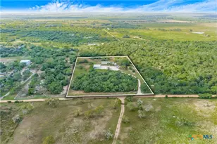 1455 Rainbow Rd, Cuero, TX 77954 - Photo 1