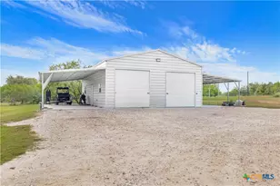 1455 Rainbow Rd, Cuero, TX 77954 - Photo 5
