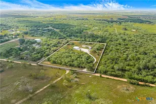 1455 Rainbow Rd, Cuero, TX 77954 - Photo 7