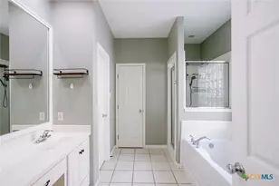 103 Windwood Ln, Victoria, TX 77904 - Photo 15