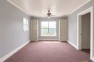 1104 Moss Ln, Cuero, TX 77954 - Photo 11