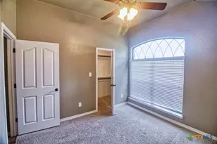 2033 Cork Oak Dr, Harker Heights, TX 76548 - Photo 11