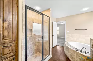 111 San Polo Ct, Victoria, TX 77904 - Photo 19