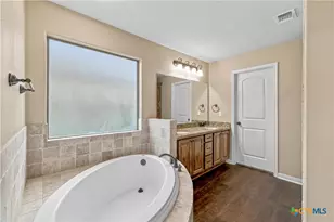 111 San Polo Ct, Victoria, TX 77904 - Photo 17