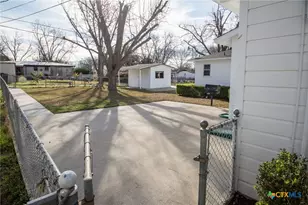 2019 S 9th St, Temple, TX 76504 - Photo 21