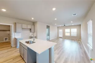 361 Presley Dr, Killeen, TX 76549 - Photo 3