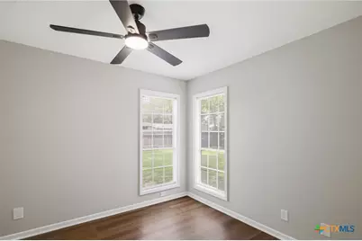 2308 E Loma Vista Avenue, Victoria, TX 77901 - Photo 17
