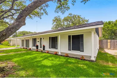 2308 E Loma Vista Avenue, Victoria, TX 77901 - Photo 3