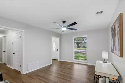 2308 E Loma Vista Avenue, Victoria, TX 77901 - Photo 7
