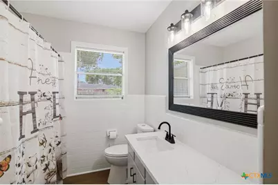 2308 E Loma Vista Avenue, Victoria, TX 77901 - Photo 19
