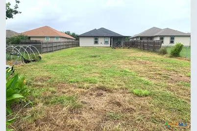 3601 Hanselman Road, Victoria, TX 77901 - Photo 11
