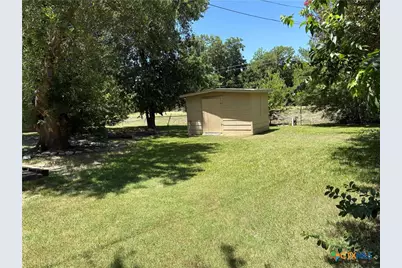 304 Julie Street, Burnet, TX 78611 - Photo 13
