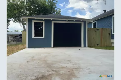 702 S William Street, Victoria, TX 77901 - Photo 11