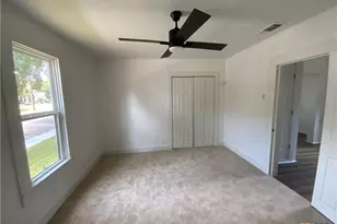 702 S William St, Victoria, TX 77901 - Photo 5