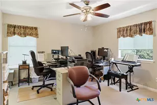 102 Elm Hill Ct, San Marcos, TX 78666 - Photo 27
