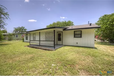 1302 S Mesquite Avenue, New Braunfels, TX 78130 - Photo 31