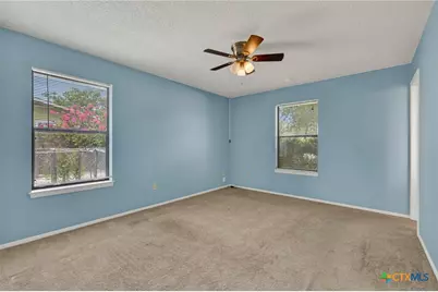 1302 S Mesquite Avenue, New Braunfels, TX 78130 - Photo 23