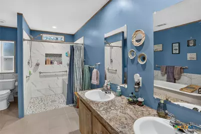 418 Private Road 1505, Bandera, TX 78003 - Photo 9