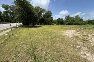 3109 S Florence Rd, Killeen, TX 76542 - Photo 1