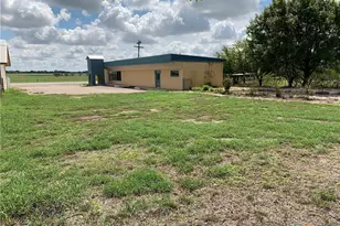 16870 N Hwy 123, San Marcos, TX 78666 - Photo 21