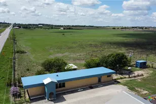 16870 N Hwy 123, San Marcos, TX 78666 - Photo 13