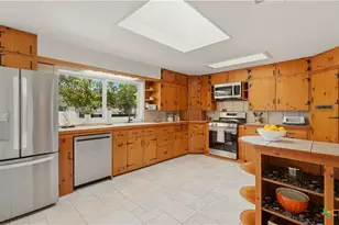 596 Willow Ave, New Braunfels, TX 78130 - Photo 13