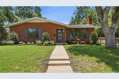 596 Willow Avenue, New Braunfels, TX 78130 - Photo 1