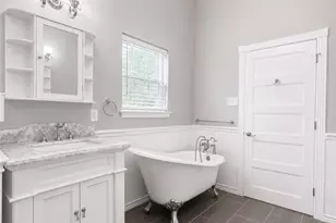 618 N 15th St, Temple, TX 76501 - Photo 9