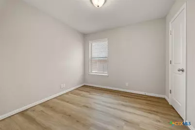 620 Navarro Street, New Braunfels, TX 78132 - Photo 17