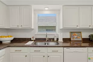 208 Bonner Blvd, New Braunfels, TX 78130 - Photo 11