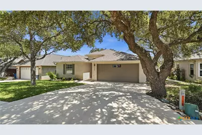 208 Bonner Boulevard, New Braunfels, TX 78130 - Photo 3