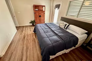 515 S 13th St, Port O'Connor, TX 77982 - Photo 27