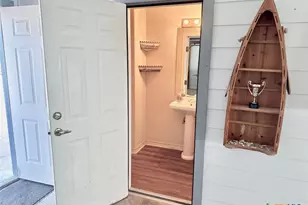 515 S 13th St, Port O'Connor, TX 77982 - Photo 11